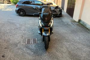 Scooter Peugeot XP400 GT Dicembre 2024