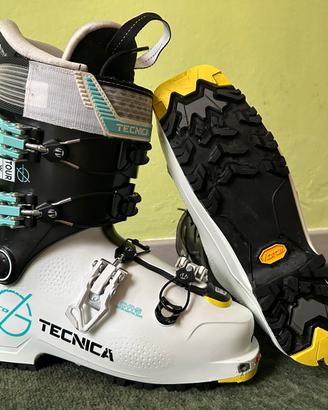 scarponi sci alpinismo marca Tecnica Zero G Tour W