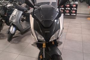 Honda Forza 750 2022 EUROSCOOTER esamino permuta -