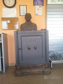 Cassaforte d'epoca inizio XX secolo