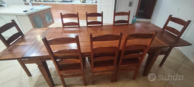 Tavolo con 12 sedie