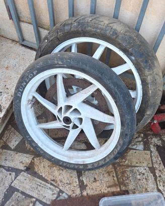 aprilia rs futura 125