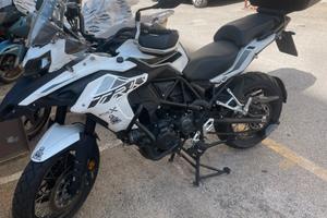 Benelli trk 502x anno 2023
