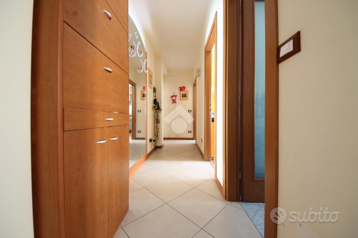 Apartment in Trieste, Perugino, Barriera Vecchia-San Giacomo - Altro
