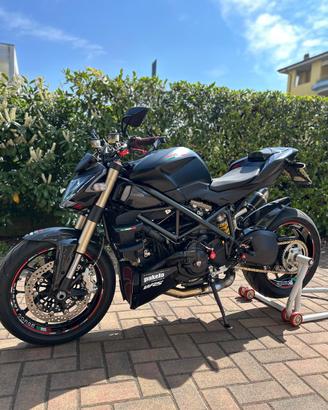 Ducati Streetfighter 848 (2014) da vetrina