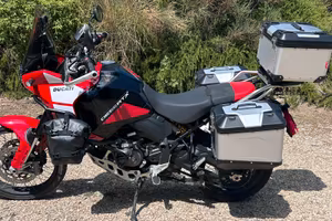 Ducati Desert X Discovery