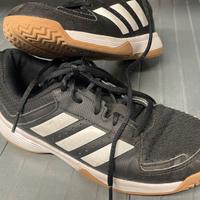 Scarpe pallamno
