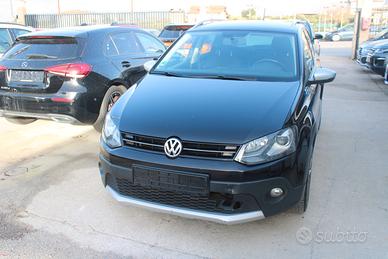 Volkswagen Polo cross 1.6 TDI 90CV DPF DSG 5 porte