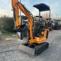 Escavatore miniescavatore