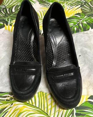 Scarpe in pelle con tacco 8 cm nere Fornarina (36)