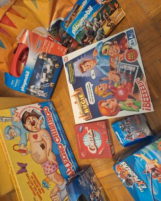 Gioco in scatola bambini e playmobil vari giochi