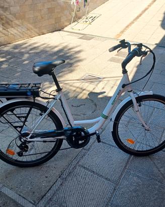 E-bike unisex ruote diam.26" bianca