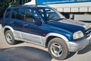 Suzuki Grand Vitara GPL gancio traino 