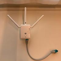 Ripetitore wifi STRONG REPEATER 750 v2 - dual band