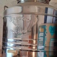 Contenitore Olio e Vino in acciaio Inox.