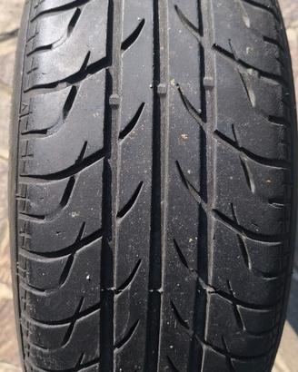 4 GOMME AUTO  185/55 R15  USURA 40%