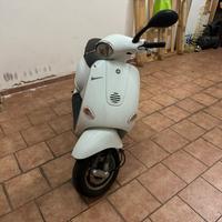 vespa et4 125