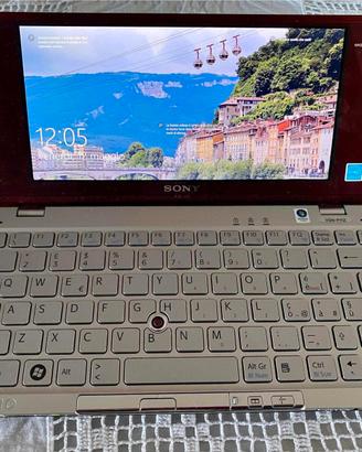 Notebook mini marca sony da 7 pollici