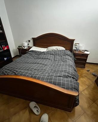 letto matrimoniale e armadio