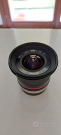 Samyang12mmf2  mf attacco xmount  Fuji