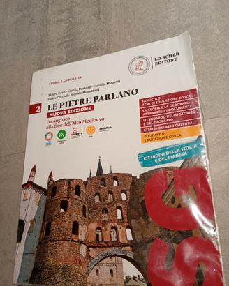 Libro scolastico Le pietre parlano