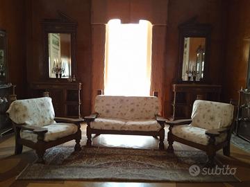 Set divano e due poltrone