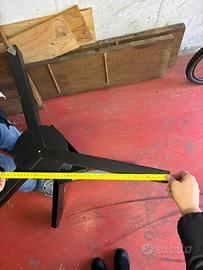 Tavolo da show room Vidun De Padova