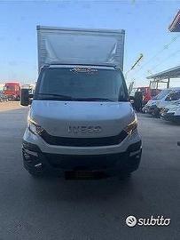 Iveco daily 35c15 anno 2016 cassa in lega