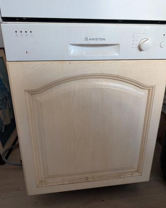 Lavastoviglie Ariston da incasso a 70€