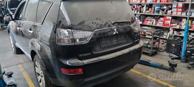 Portellone posteriore per Mitsubishi Outlander