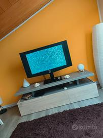 TV 32 "