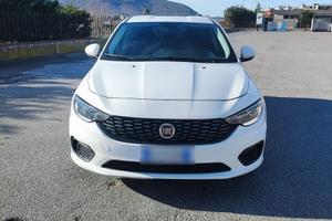 Fiat Tipo 1.6 120CV Cambio Automatico