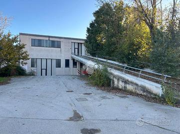 CAPANNONE A CELLATICA