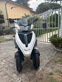 piaggio iurban mp3 300