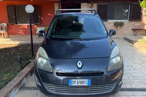 RENAULT Grand Scénic - 2009