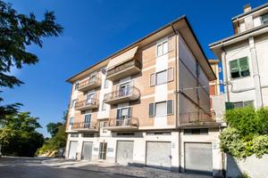 3 LOCALI A SANT'ELPIDIO A MARE