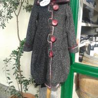 Cappotto handmade in lana cotta – pezzo unico