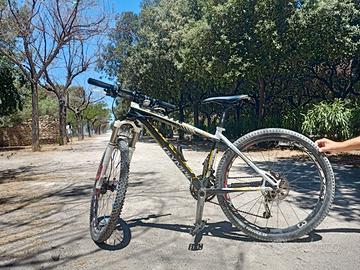 Mountain bike Olympia Master 26