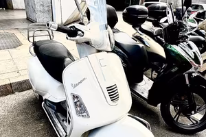 VESPA GTS 300 Super