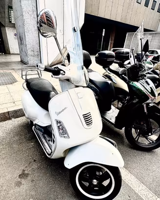 VESPA GTS 300 Super