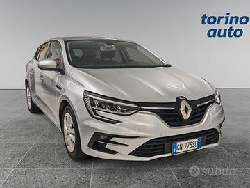 Renault Mégane 1.5 DCI 85KW BLUE EQUILIBRE EDC