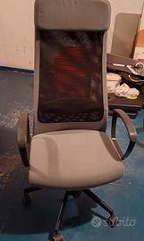 sedia da scrivania grigia