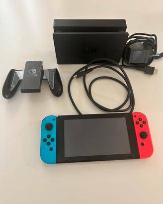 Nintendo Switch + acessori + custodia
