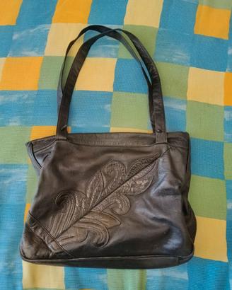 Borsa a spalla in vera pelle nera