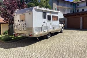 Camper Laika Ecovip 2 7 posti letto.