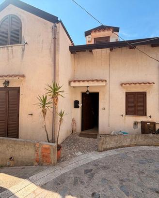 Casa Indipendente Tre Livelli Panoramica Ferrito