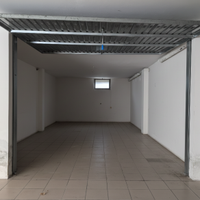 Ampio Garage Porto San Giorgio Nord