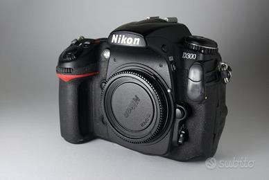 Nikon D300 - Solo corpo macchina - Ottime condiz.