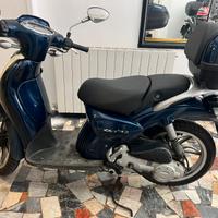 Aprilia Scarabeo 50 4T