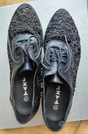Scarpe nere pizzo